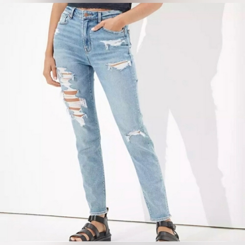 American Eagle Stretch Mom Jeans Size 16